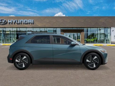 New 2026 Hyundai Ioniq 5 SEL AWD/4WD image 7