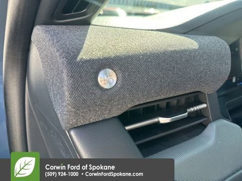 Used 2025 Ford Explorer ST image 27