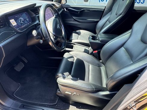 Used 2021 Tesla Model X Long Range AWD/4WD image 11