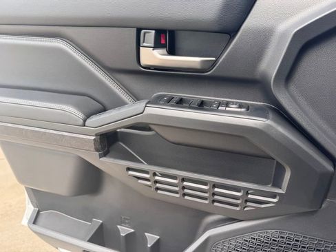 New 2026 Toyota Tacoma Limited AWD/4WD image 17