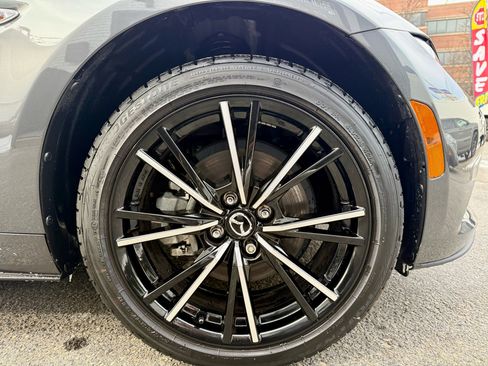 Used 2025 MAZDA MX-5 Miata Grand Touring image 11