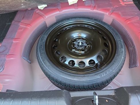 Used 2015 Chevrolet Cruze LS image 18