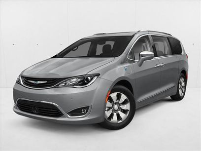 Used 2017 Chrysler Pacifica Platinum