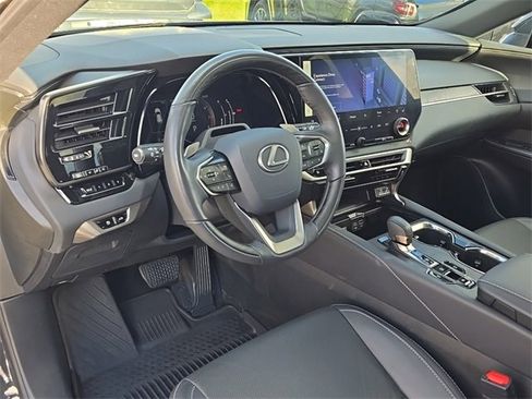 Used 2024 Lexus RX 350 FWD image 12