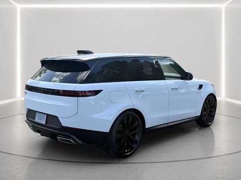 New 2026 Land Rover Range Rover Sport SE AWD/4WD image 5