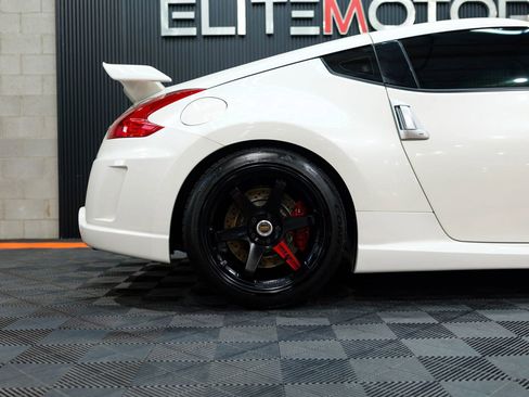 Used 2013 Nissan 370Z NISMO w/ Bose Pkg image 11