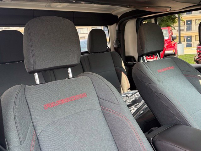 Used 2026 Jeep Gladiator Rubicon AWD/4WD image 29