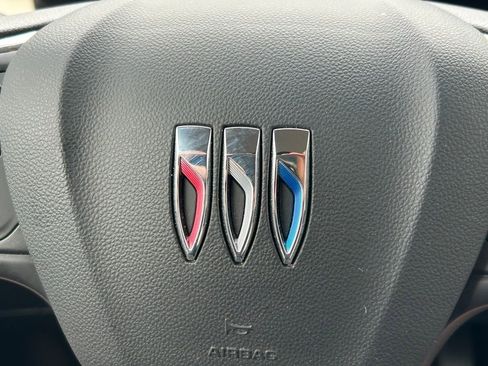 Used 2024 Buick Encore GX Preferred image 34