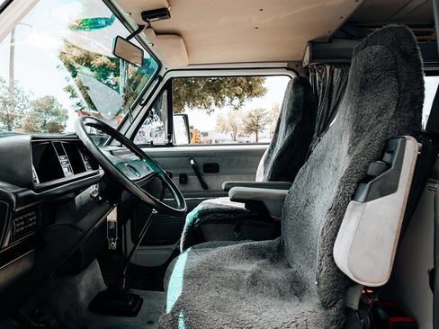 Used 1989 Volkswagen Vanagon GL RWD image 17