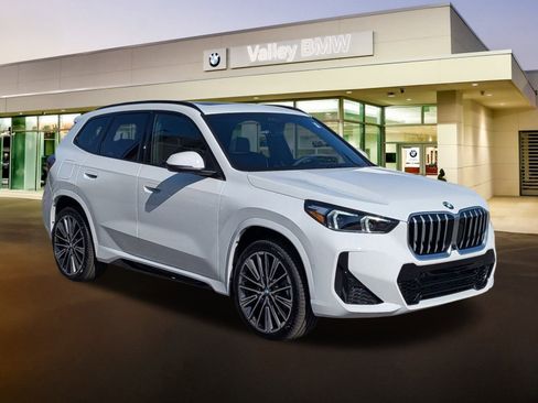 New 2026 BMW X1 xDrive28i w/ Technology Package image 1