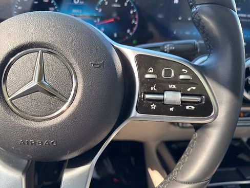 Used 2022 Mercedes-Benz GLA 250 GLA 250 image 16