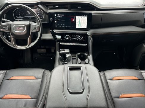 Used 2022 GMC Sierra 1500 AT4 w/ AT4 Premium Package image 13