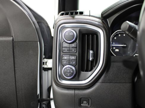 Used 2021 GMC Sierra 1500 AT4 image 9