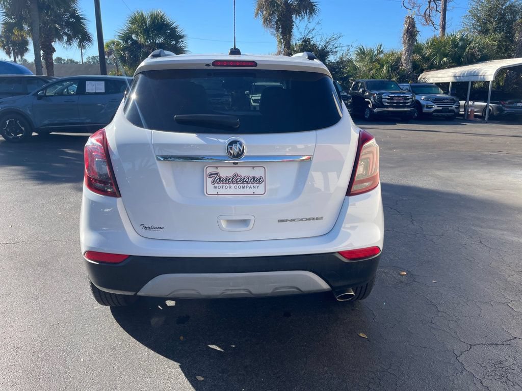 Used 2020 Buick Encore Preferred FWD image 4