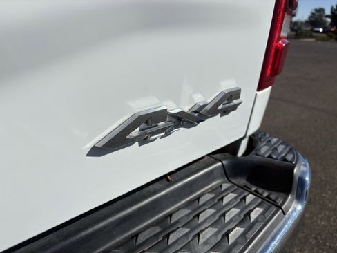 Used 2022 RAM 2500 Laramie AWD/4WD image 11