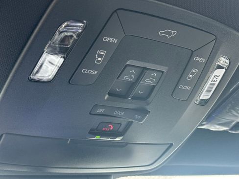 New 2026 Toyota Sienna XLE Woodland Edition image 30