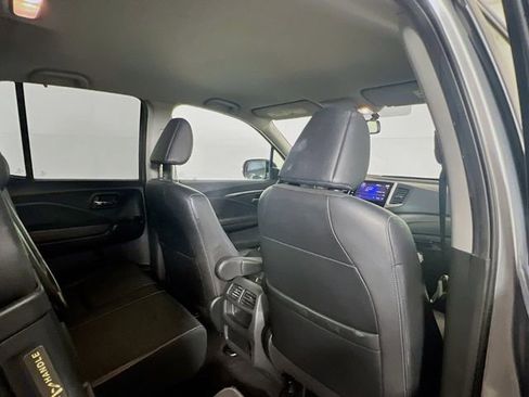 Used 2017 Honda Ridgeline RTL-T image 23