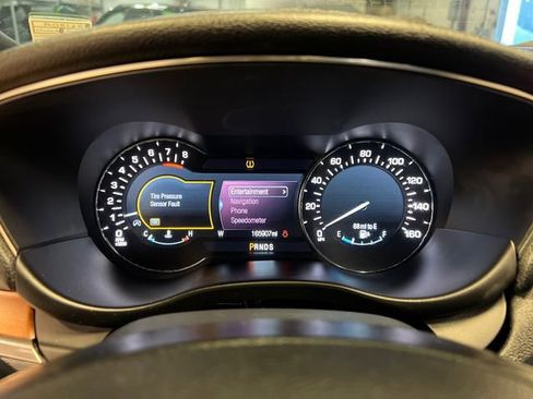 Used 2017 Lincoln MKC Reserve image 23