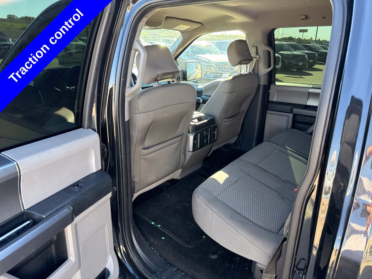 Used 2015 Ford F150 XLT w/ Equipment Group 302A Luxury RWD image 8