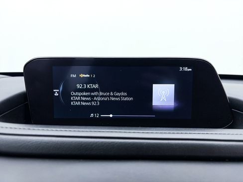 Used 2021 MAZDA CX-30 FWD 2.5 S w/ Preferred Package image 16