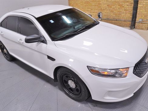 Used 2016 Ford Taurus Police Interceptor image 6