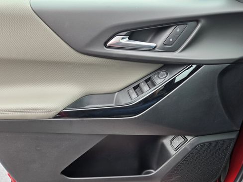 New 2026 Chevrolet Equinox LT image 12