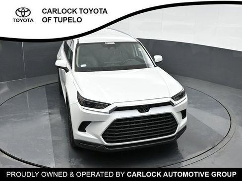 Used 2025 Toyota Grand Highlander FWD image 47