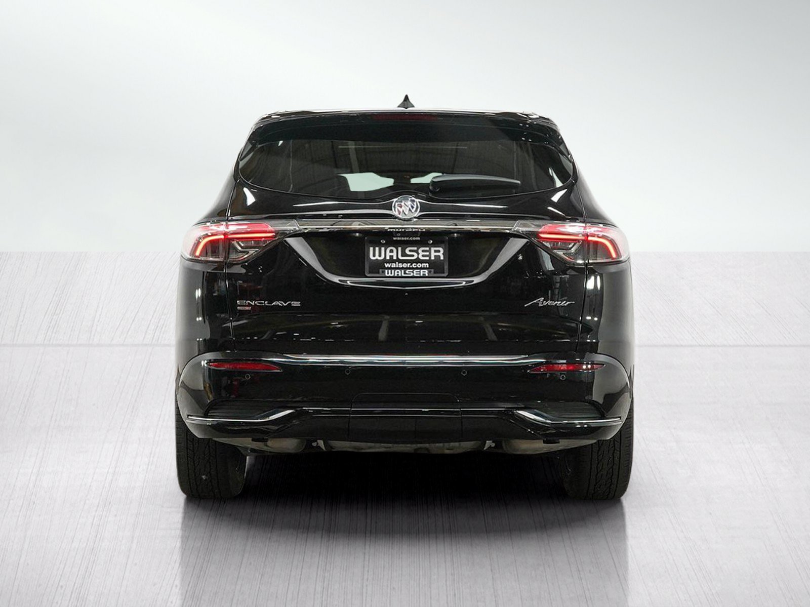 Used 2022 Buick Enclave Avenir w/ Avenir Technology Package AWD/4WD image 4