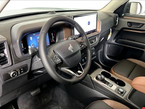 New 2026 Ford Bronco Sport Outer Banks w/ Outer Banks Tech Package+ AWD/4WD image 6