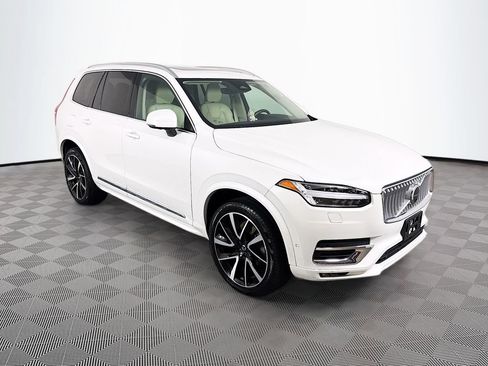 Used 2024 Volvo XC90 B6 Plus AWD/4WD image 1