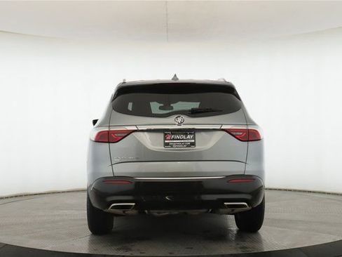 Used 2023 Buick Enclave Essence AWD/4WD image 11