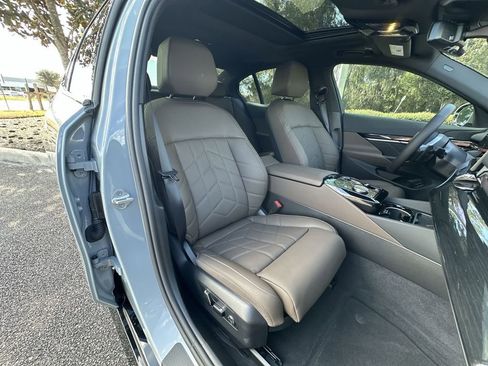 Certified 2026 BMW 540i xDrive 540i xDrive w/ M Sport Package image 29