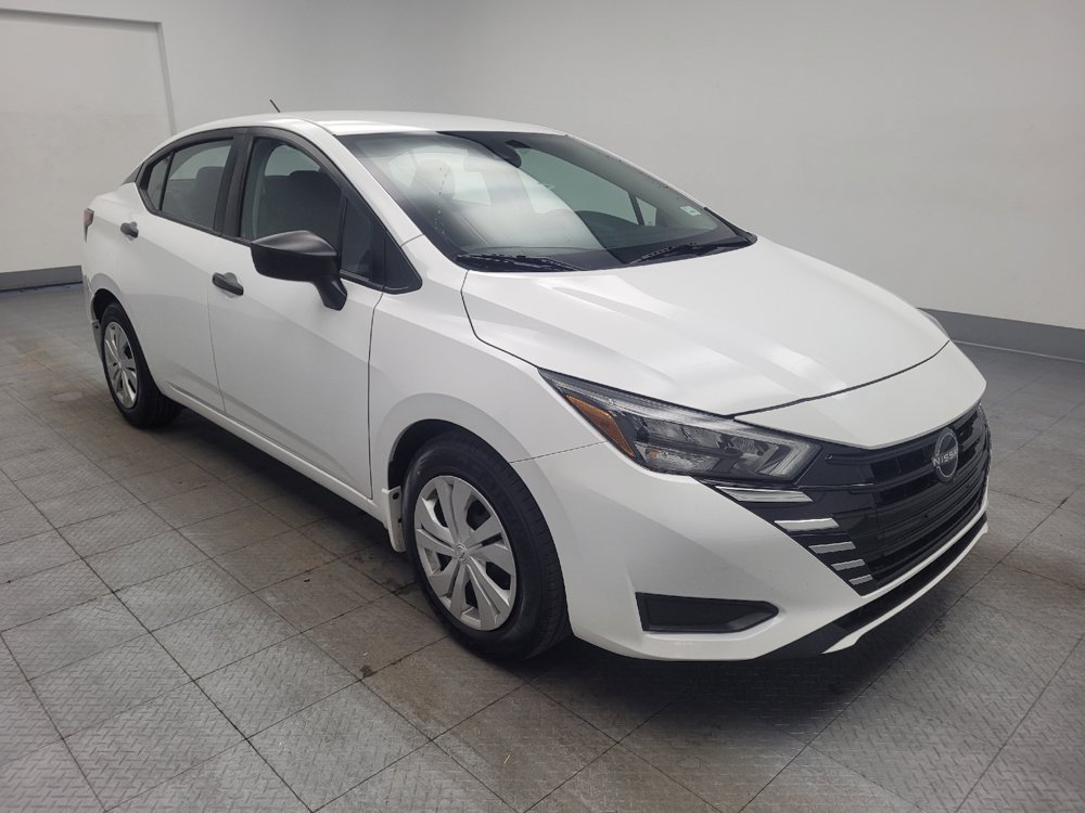 Used 2025 Nissan Versa S w/ Trunk Package FWD image 13