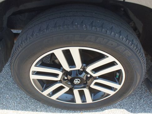 Used 2019 Toyota 4Runner Limited RWD image 27