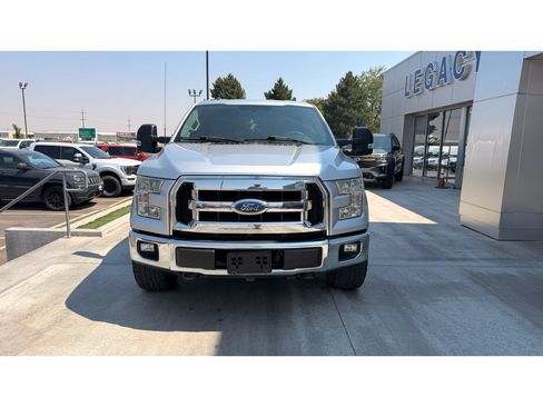 Used 2015 Ford F150 XLT AWD/4WD image 2