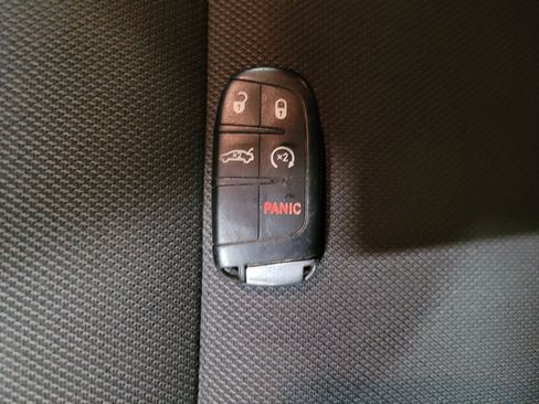 Used 2018 Dodge Charger GT w/ Navigation & Travel Group image 32