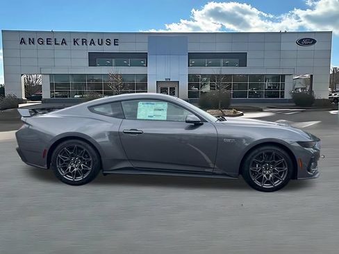 New 2026 Ford Mustang GT Premium w/ GT Performance Package RWD image 8