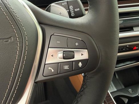 New 2026 BMW X5 xDrive50e w/ Executive Package image 13