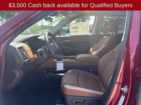 New 2026 Nissan Pathfinder Platinum w/ Cargo Package FWD image 11