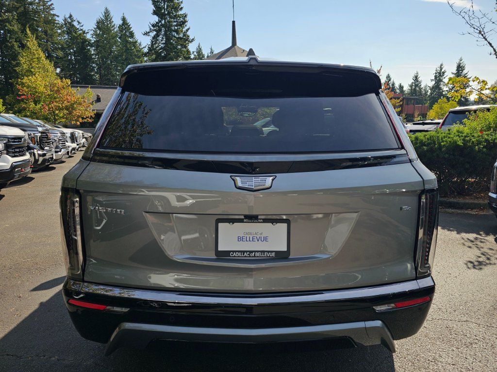 New 2027 Cadillac Vistiq Luxury AWD/4WD image 6