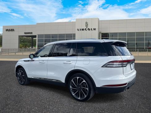 Certified 2025 Lincoln Aviator Reserve w/ Equipment Group 201A image 5