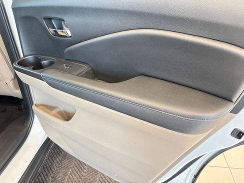 Used 2022 Honda Pilot Elite image 31