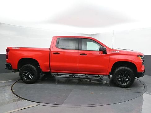 Used 2024 Chevrolet Silverado 1500 Custom Trail Boss AWD/4WD image 12