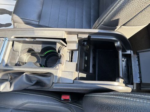 Used 2012 Ford Mustang Premium image 33