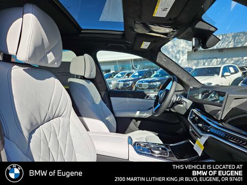 New 2026 BMW X5 xDrive40i w/ M Sport Package image 11