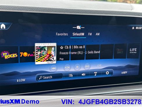 Certified 2025 Mercedes-Benz GLE 450e 4MATIC image 28