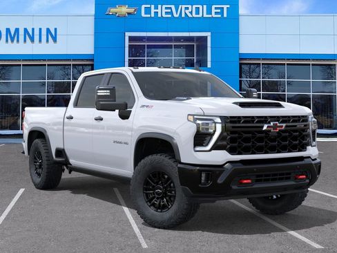 New 2026 Chevrolet Silverado 2500 ZR2 AWD/4WD image 8