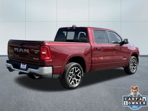 Used 2025 RAM 1500 Laramie AWD/4WD image 3
