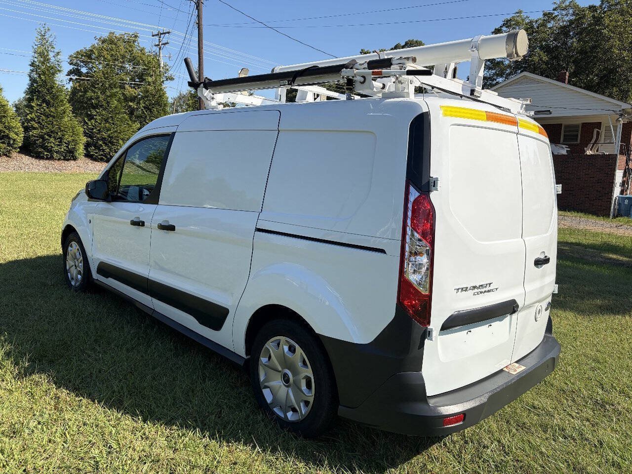 Used 2016 Ford Transit Connect XL FWD image 2