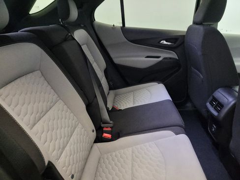 Used 2020 Chevrolet Equinox LS w/ LPO, Cargo Package FWD image 19